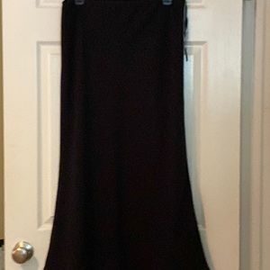 Black flare skirt, bottom flare, size 8